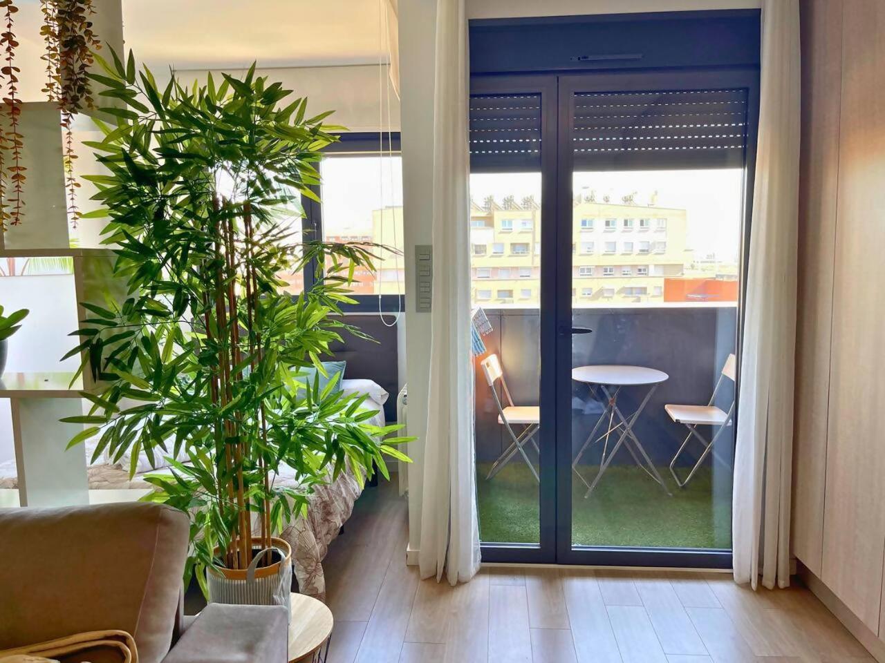 Home4U Apartamento Con Cochera Гранада Екстер'єр фото